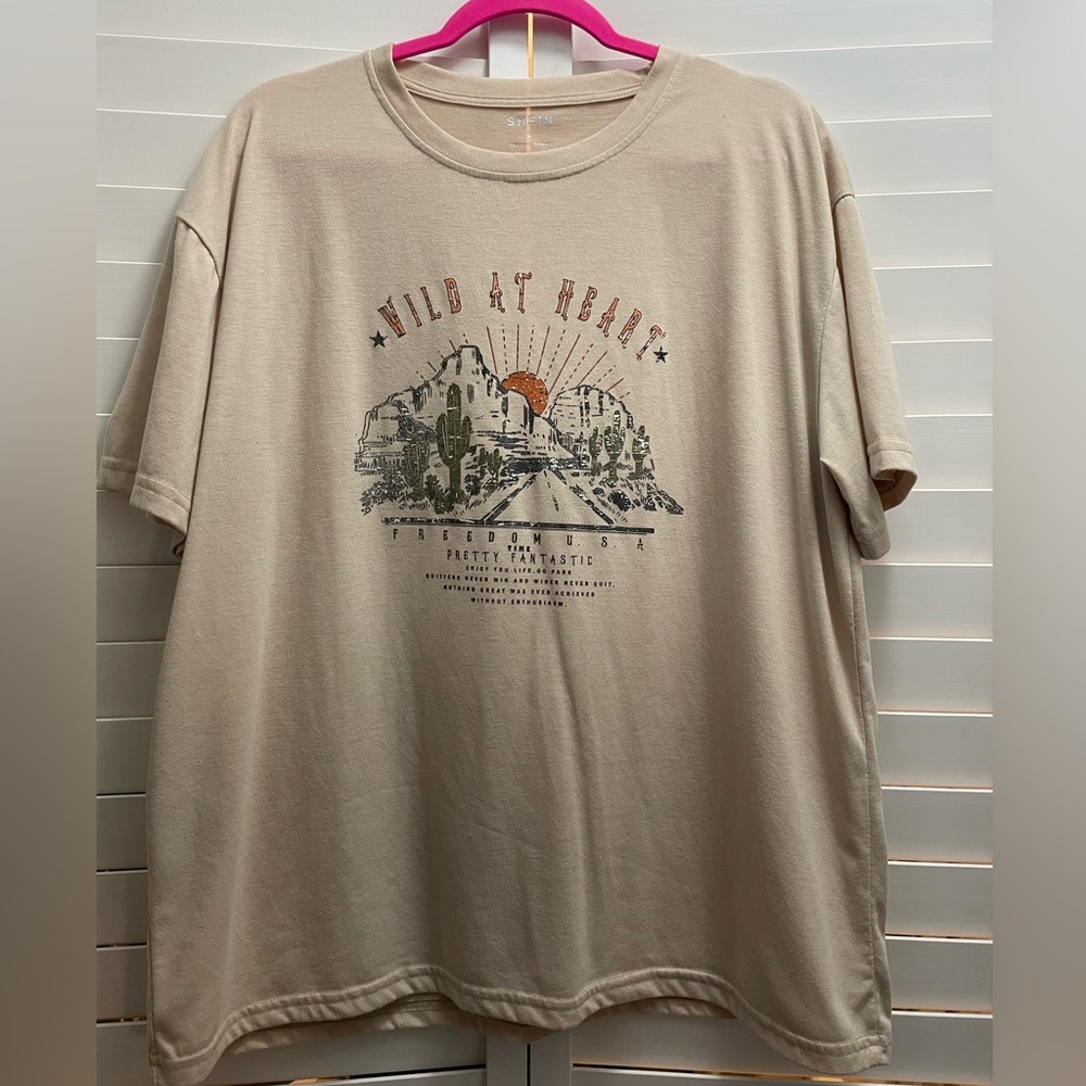 SHEIN Graphic Tee